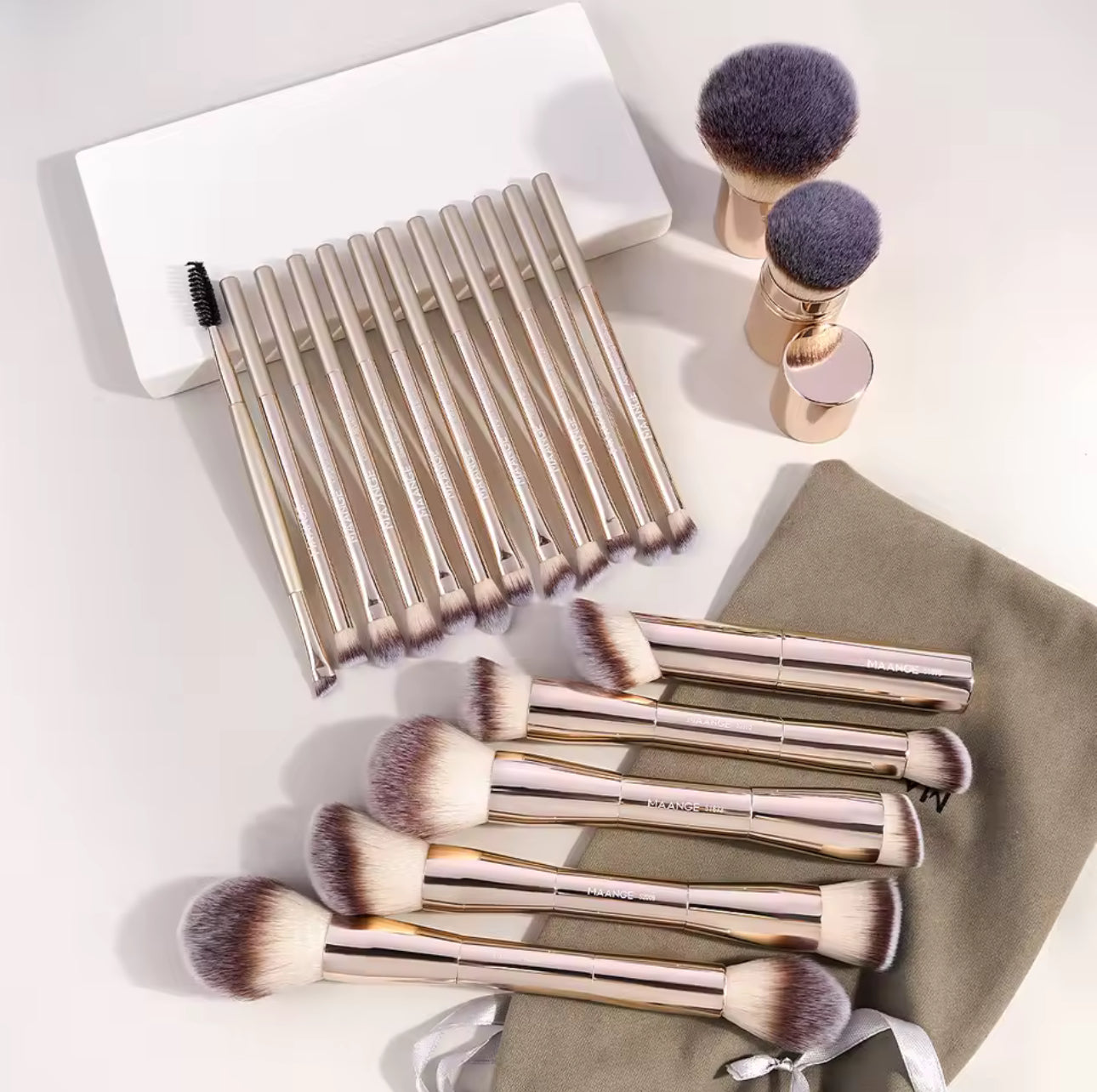MAANGE 20pcs Pro Makeup Brush Set